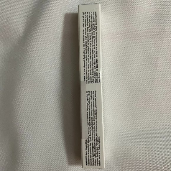 Rodan+ Fields Lash Boost - Picture 2 of 4